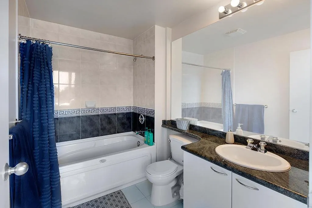 Gorgeous Harbour Haven - Stylish 3 Bedroom Retreat - The Best Location Downtown! Vancouver Apartament