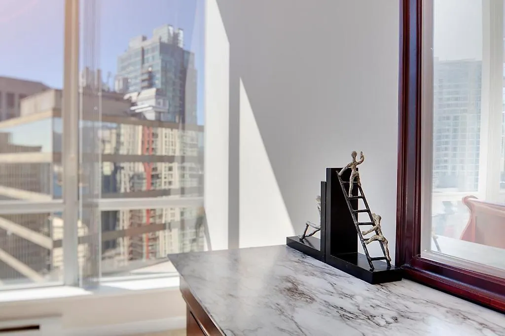 Apartament Gorgeous Harbour Haven - Stylish 3 Bedroom Retreat - The Best Location Downtown! Vancouver Kanada