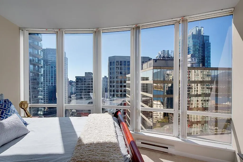 Gorgeous Harbour Haven - Stylish 3 Bedroom Retreat - The Best Location Downtown! Vancouver 0*,